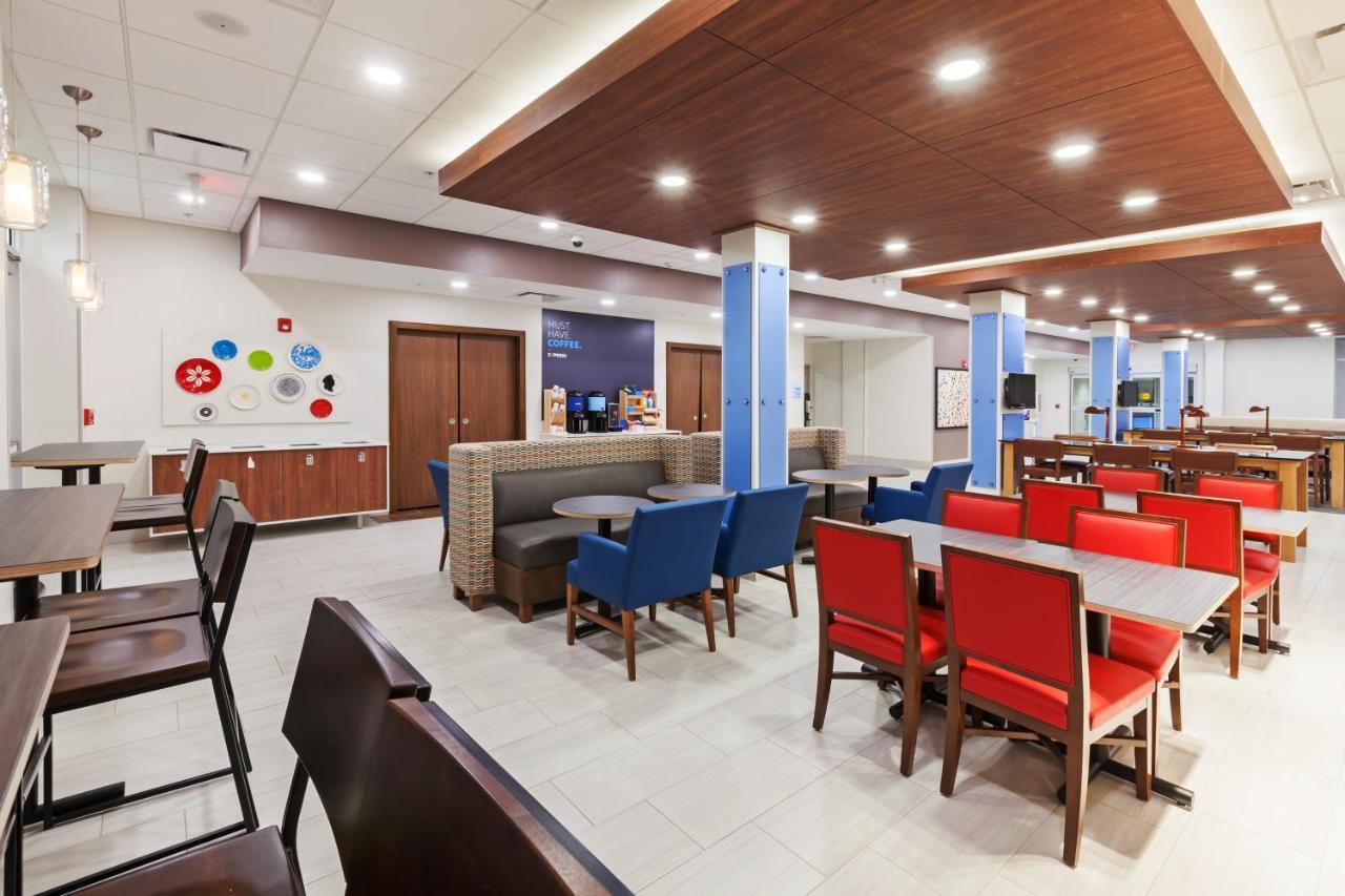 Hotel Express & - - Overland Park Area By Ihg