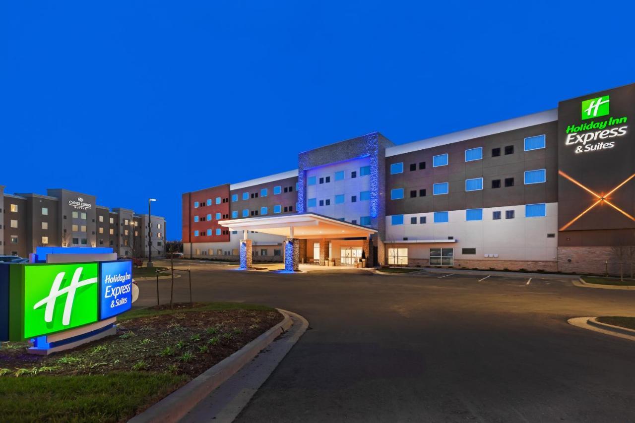 Hotel Express & - - Overland Park Area By Ihg Lenexa