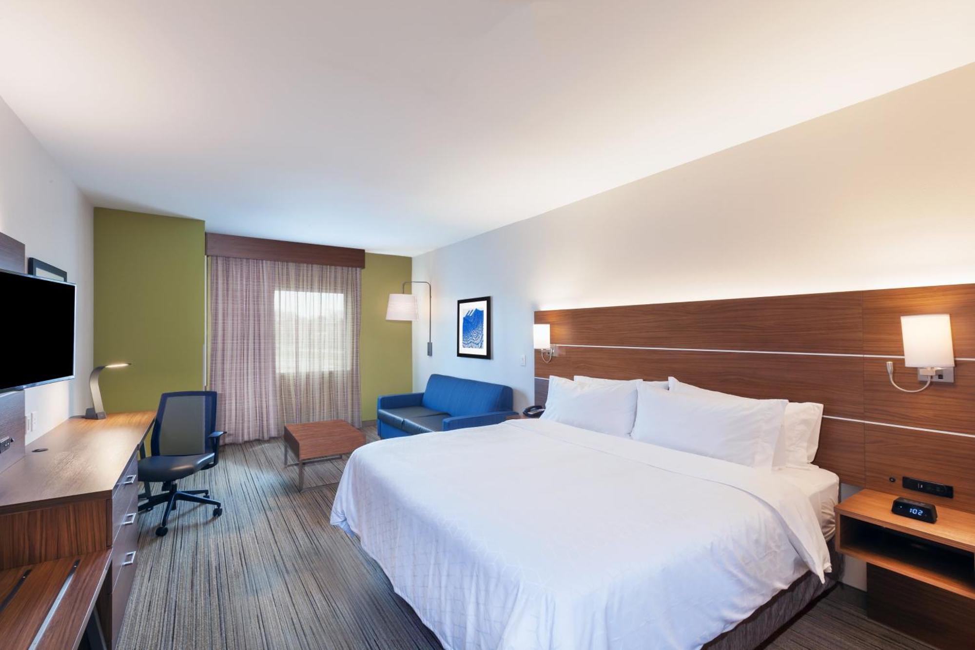 Express & - - Overland Park Area By Ihg Hotel Lenexa