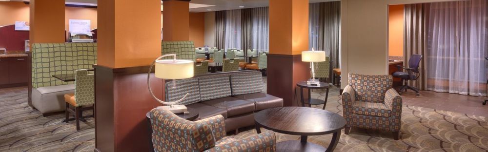 Express & - - Overland Park Area By Ihg Hotel 3*