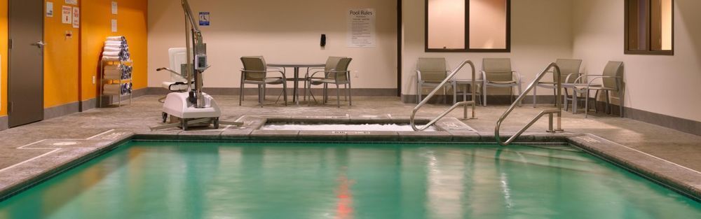 Hotel Express & - - Overland Park Area By Ihg