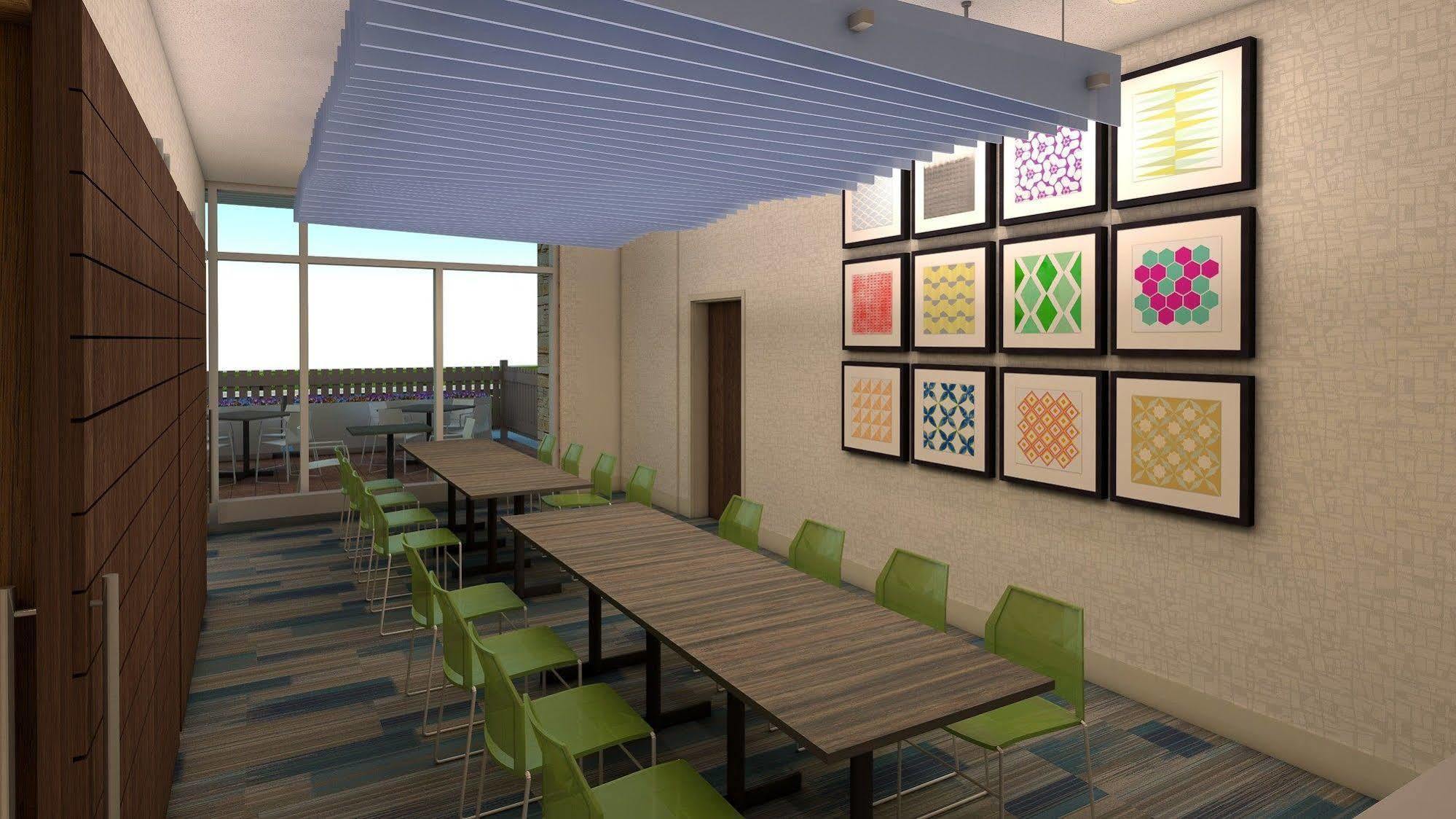 Express & - - Overland Park Area By Ihg 3*