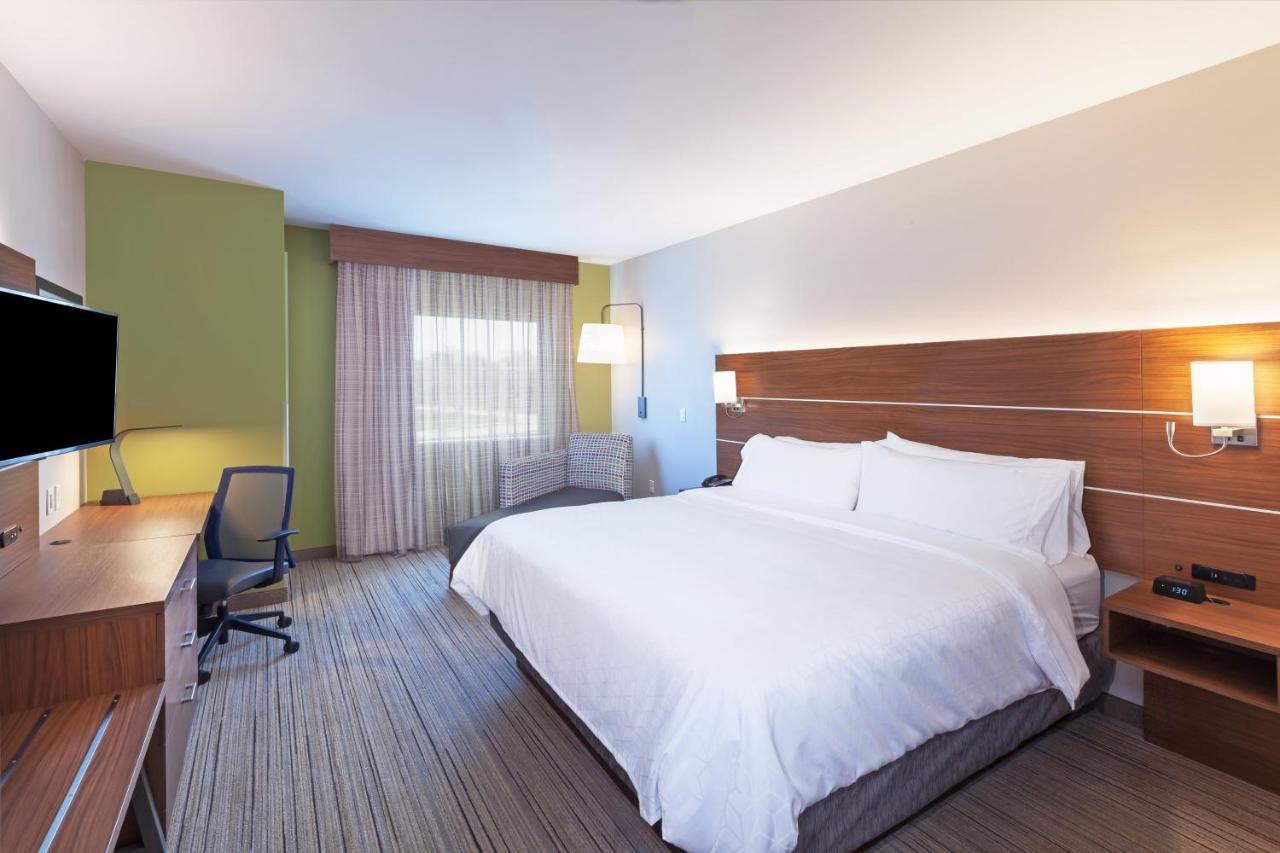 Hotel Express & - - Overland Park Area By Ihg 3*